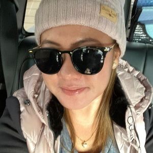 Meet your Posher, Mavis faith